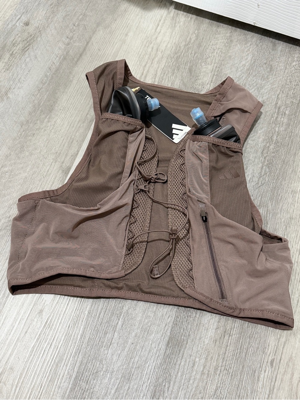 Unisex AdidasBrown Performance Hydration Vest